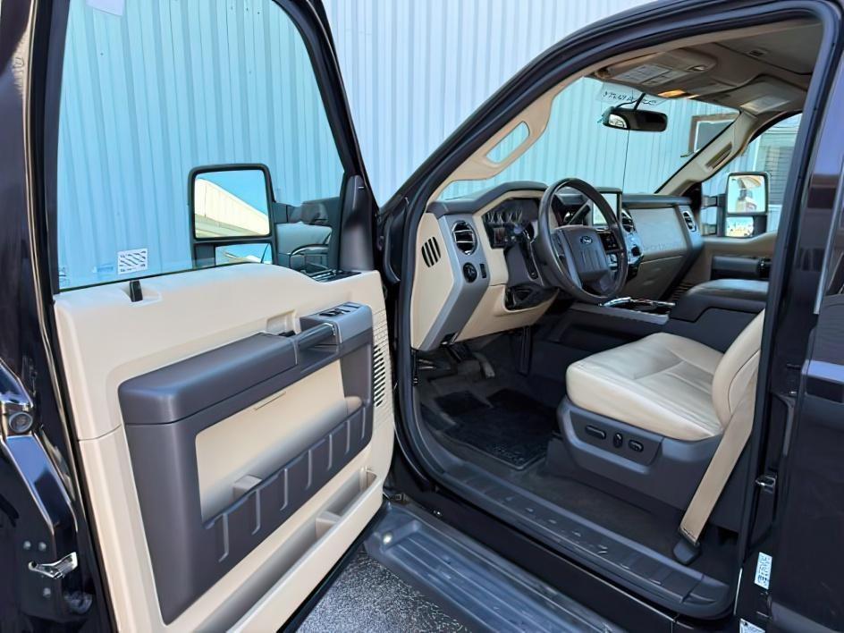 2014 BROWN /Steel Ford F-250 LARIAT (1FT7W2BT2EE) with an Powerstroke 6.7L V-8 diesel direct injection engine, AUTOMATIC transmission, located at 1235 N Woodruff Ave., Idaho Falls, 83401, (208) 523-1053, 43.507172, -112.000488 - Photo#12