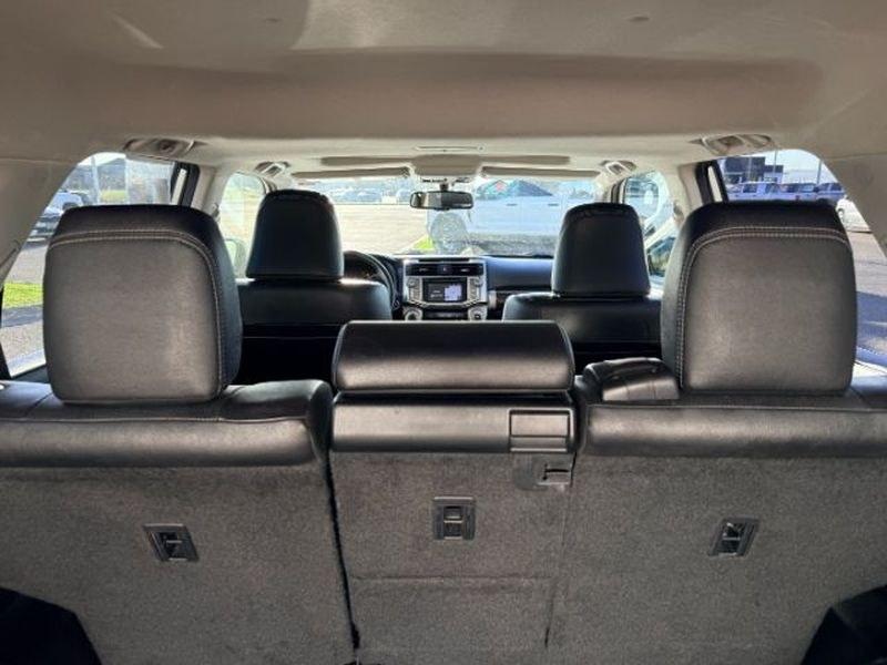 2018 Super White /Black Graphite Toyota 4Runner SR5 (JTEBU5JR2J5) with an V6, 4.0L engine, 5-speed automatic transmission, located at 1175 N Woodruff Ave, Idaho Falls, ID, 83401, 43.506901, -111.999657 - <b>Vehicle Details</b><br>Built for drivers who want capability, comfort, and proven Toyota durability, this pre-owned 2018 Toyota 4Runner is a standout SUV ready for Idaho adventures. Equipped with 4WD and a strong V6 4.0L gasoline engine, it delivers the power and confidence needed for daily drivi- Photo#6
