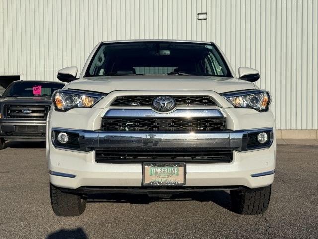 2018 WHITE /Black Graphite Toyota 4Runner LIMITED (JTEBU5JR2J5) with an 4L V-6 DOHC engine, AUTOMATIC transmission, located at 1235 N Woodruff Ave., Idaho Falls, 83401, (208) 523-1053, 43.507172, -112.000488 - At Timberline Auto, finding a great deal on your next vehicle is always easy! Our experienced sales staff goal is to help find you the right vehicle at the right price! Our knowledgeable finance department has options for almost any credit score. We offer extended service contract options to prot- Photo#40