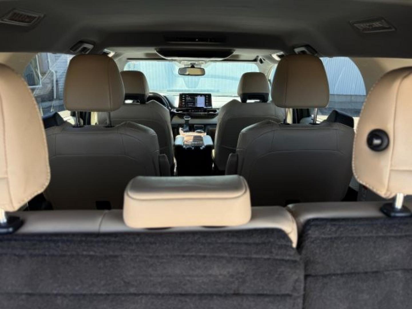 2022 GREEN /Graphite Toyota Sienna (5TDJSKFC1NS) with an Dynamic Force 25L I-4 portdirect injection engine, Automatic transmission, located at 1175 N Woodruff Ave, Idaho Falls, ID, 83401, 43.506901, -111.999657 - At Timberline Auto, finding a great deal on your next vehicle is always easy! Our experienced sales staff goal is to help find you the right vehicle at the right price! Our knowledgeable finance department has options for almost any credit score. We offer extended service contract options to prot- Photo#39