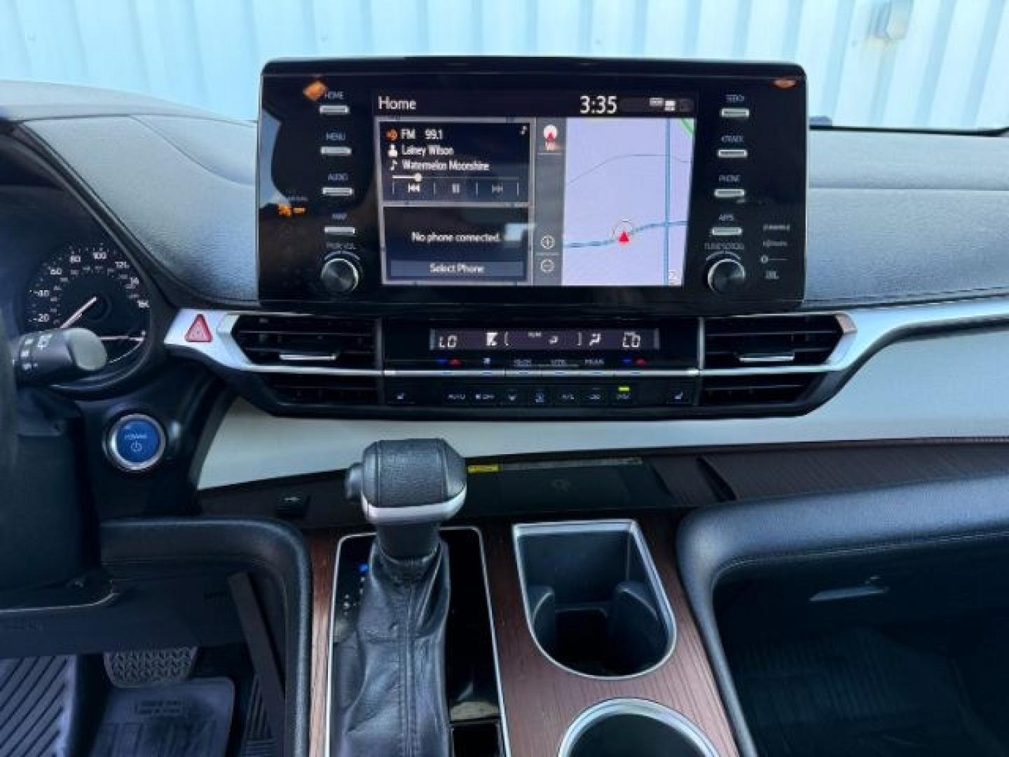 2022 GREEN /Graphite Toyota Sienna (5TDJSKFC1NS) with an Dynamic Force 25L I-4 portdirect injection engine, Automatic transmission, located at 1175 N Woodruff Ave, Idaho Falls, ID, 83401, 43.506901, -111.999657 - At Timberline Auto, finding a great deal on your next vehicle is always easy! Our experienced sales staff goal is to help find you the right vehicle at the right price! Our knowledgeable finance department has options for almost any credit score. We offer extended service contract options to prot- Photo#50