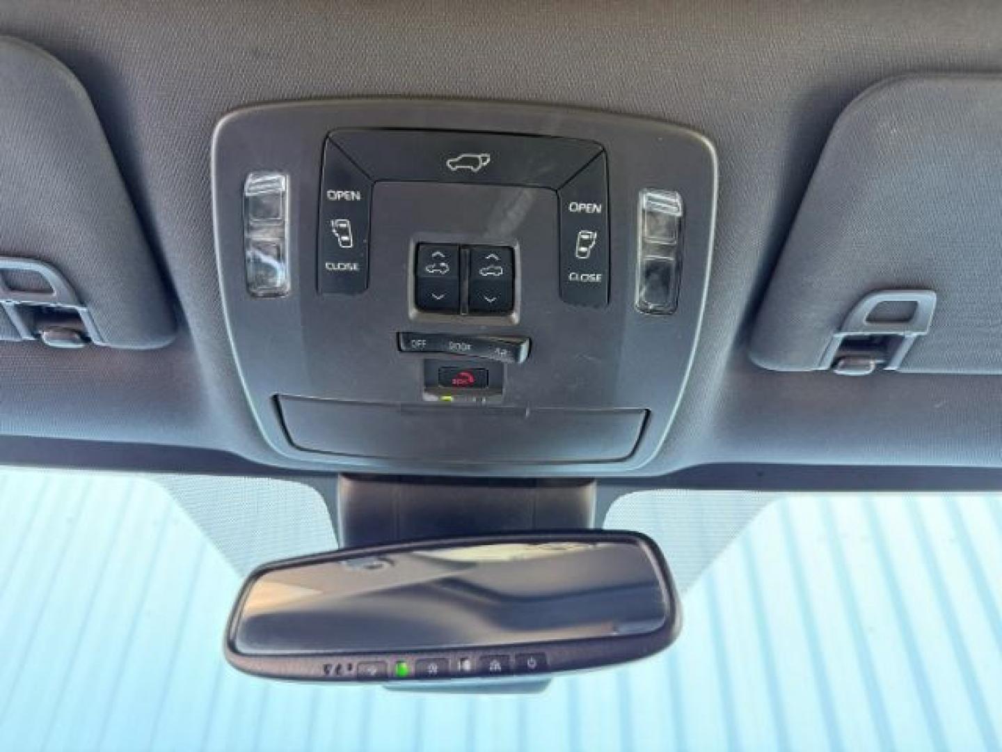 2022 GREEN /Graphite Toyota Sienna (5TDJSKFC1NS) with an Dynamic Force 25L I-4 portdirect injection engine, Automatic transmission, located at 1175 N Woodruff Ave, Idaho Falls, ID, 83401, 43.506901, -111.999657 - At Timberline Auto, finding a great deal on your next vehicle is always easy! Our experienced sales staff goal is to help find you the right vehicle at the right price! Our knowledgeable finance department has options for almost any credit score. We offer extended service contract options to prot- Photo#54