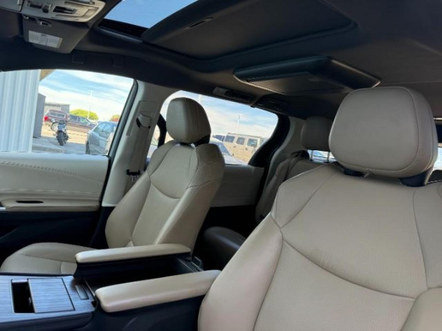 2022 GREEN /Graphite Toyota Sienna (5TDJSKFC1NS) with an Dynamic Force 25L I-4 portdirect injection engine, Automatic transmission, located at 1175 N Woodruff Ave, Idaho Falls, ID, 83401, 43.506901, -111.999657 - At Timberline Auto, finding a great deal on your next vehicle is always easy! Our experienced sales staff goal is to help find you the right vehicle at the right price! Our knowledgeable finance department has options for almost any credit score. We offer extended service contract options to prot- Photo#58