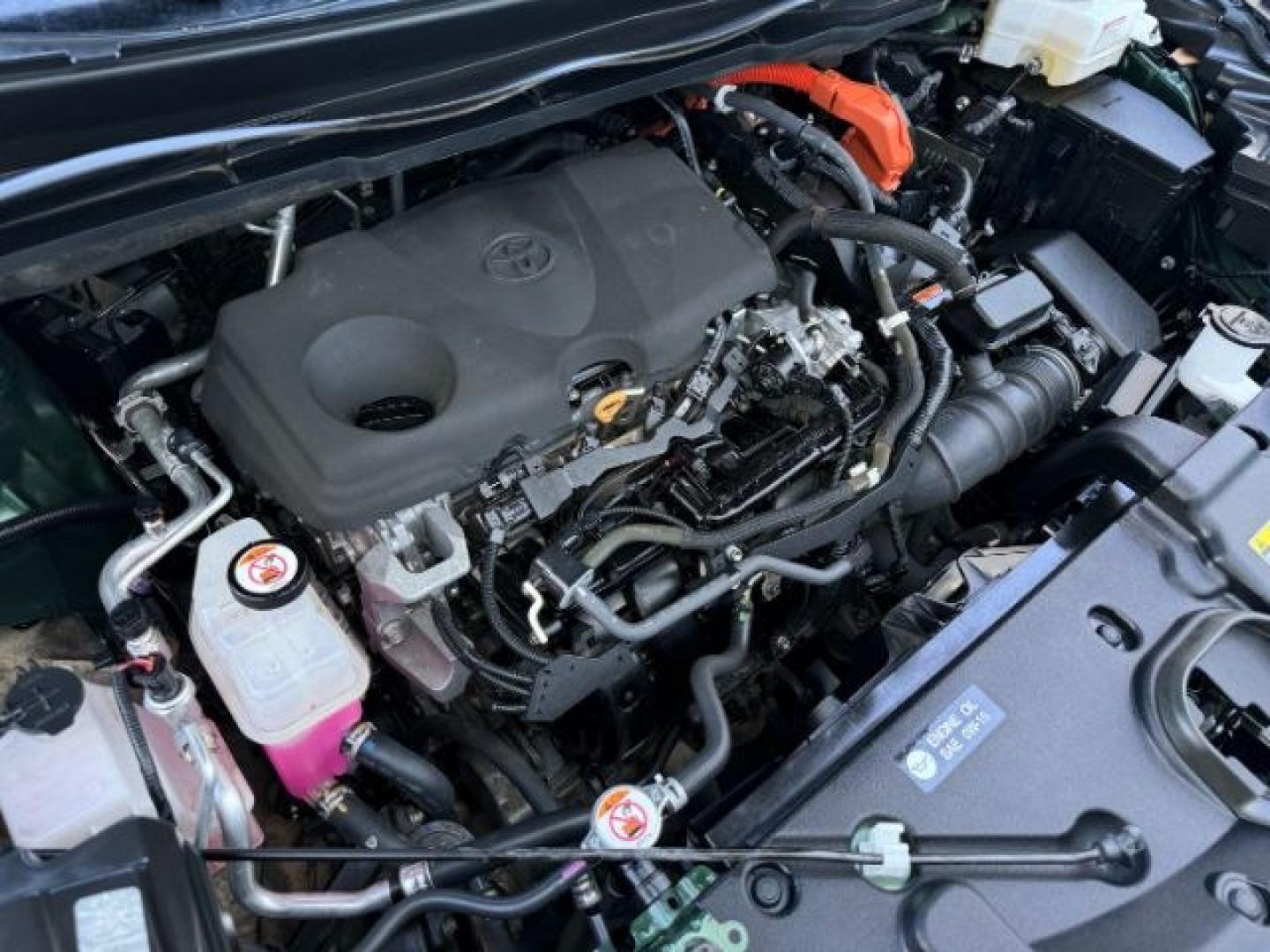 2022 GREEN /Graphite Toyota Sienna (5TDJSKFC1NS) with an Dynamic Force 25L I-4 portdirect injection engine, Automatic transmission, located at 1175 N Woodruff Ave, Idaho Falls, ID, 83401, 43.506901, -111.999657 - At Timberline Auto, finding a great deal on your next vehicle is always easy! Our experienced sales staff goal is to help find you the right vehicle at the right price! Our knowledgeable finance department has options for almost any credit score. We offer extended service contract options to prot- Photo#63