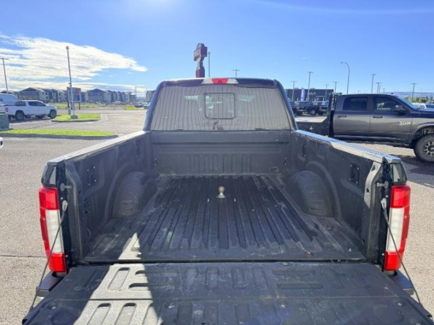 2017 BLACK /Black Ford F-350 (1FT8W3BT0HE) with an Powerstroke 67L V-8 diesel direct injection engine, Automatic transmission, located at 1175 N Woodruff Ave, Idaho Falls, ID, 83401, 43.506901, -111.999657 - At Timberline Auto, finding a great deal on your next vehicle is always easy! Our experienced sales staff goal is to help find you the right vehicle at the right price! Our knowledgeable finance department has options for almost any credit score. We offer extended service contract options to prot- Photo#32