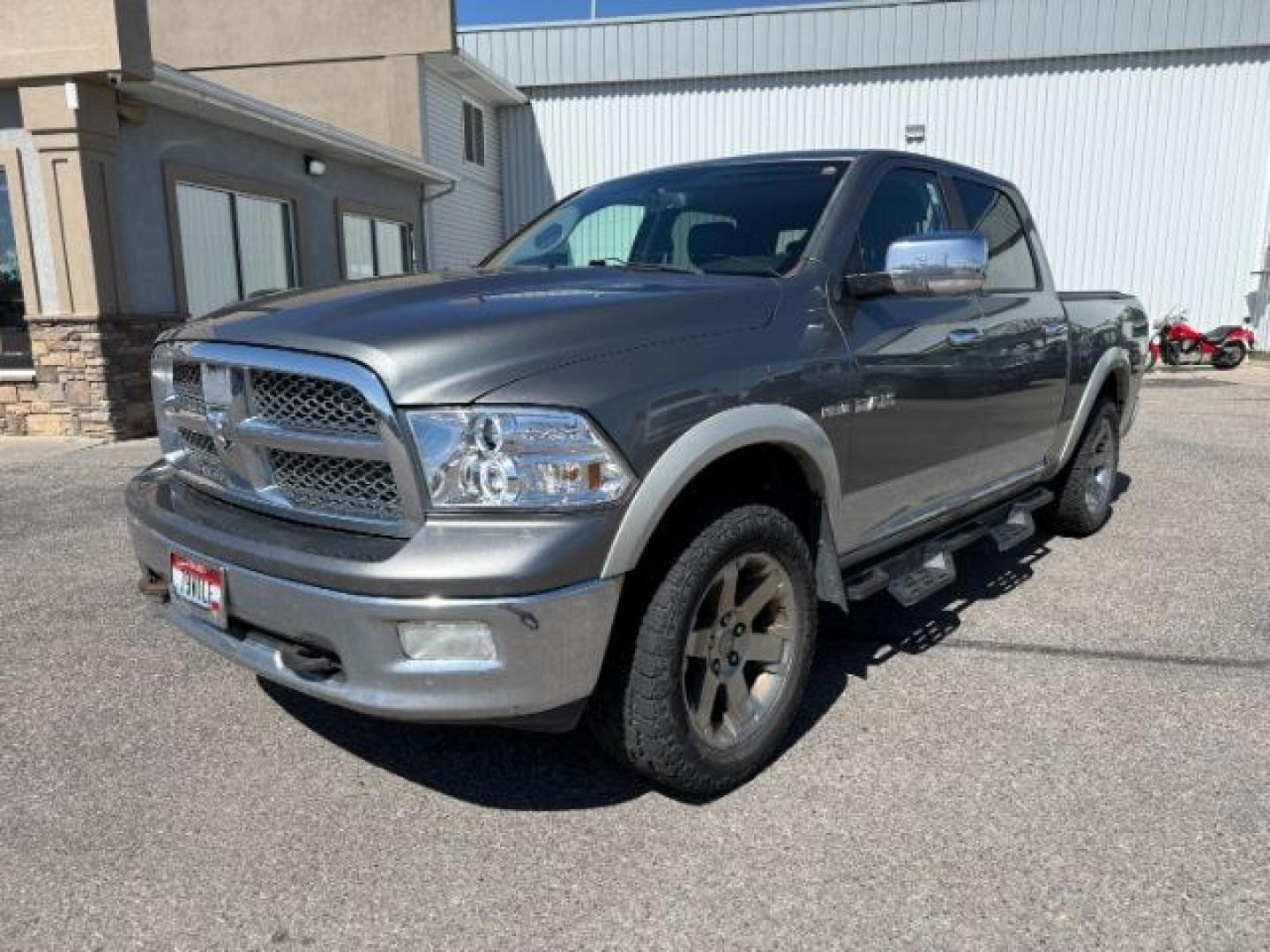 2009 GRAY /Dark Slate Dodge Ram 1500 (1D3HV13T79S) with an HEMI 57L V-8 variable valve control engine, Automatic transmission, located at 1175 N Woodruff Ave, Idaho Falls, ID, 83401, 43.506901, -111.999657 - At Timberline Auto, finding a great deal on your next vehicle is always easy! Our experienced sales staff goal is to help find you the right vehicle at the right price! Our knowledgeable finance department has options for almost any credit score. We offer extended service contract options to prot - Photo#22