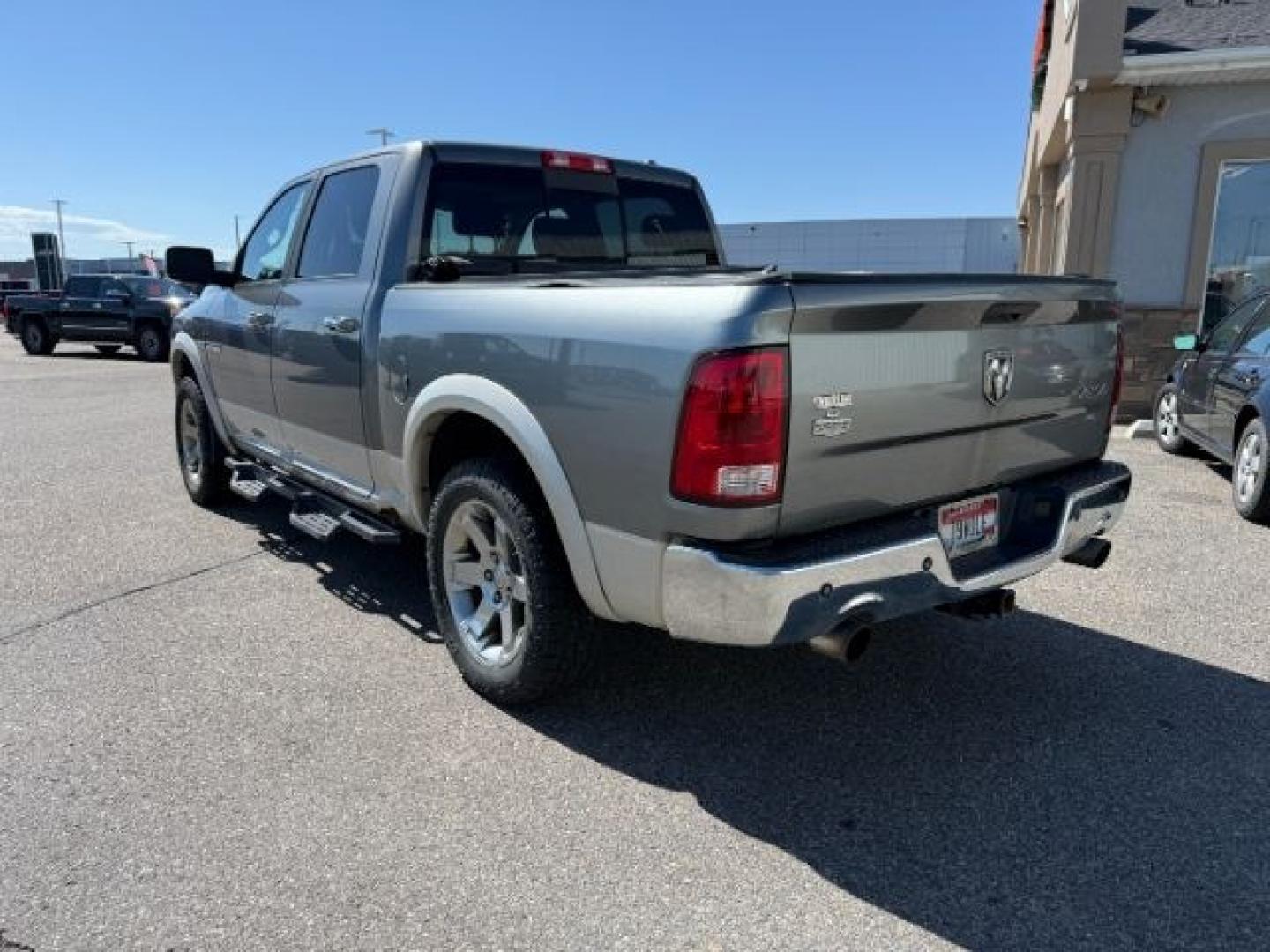 2009 GRAY /Dark Slate Dodge Ram 1500 (1D3HV13T79S) with an HEMI 57L V-8 variable valve control engine, Automatic transmission, located at 1175 N Woodruff Ave, Idaho Falls, ID, 83401, 43.506901, -111.999657 - At Timberline Auto, finding a great deal on your next vehicle is always easy! Our experienced sales staff goal is to help find you the right vehicle at the right price! Our knowledgeable finance department has options for almost any credit score. We offer extended service contract options to prot - Photo#24
