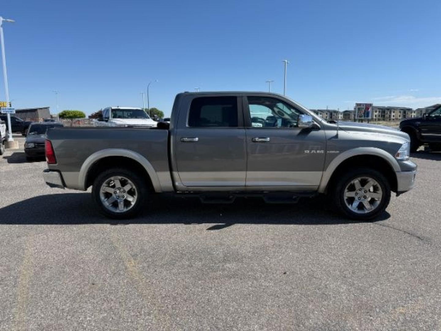 2009 GRAY /Dark Slate Dodge Ram 1500 (1D3HV13T79S) with an HEMI 57L V-8 variable valve control engine, Automatic transmission, located at 1175 N Woodruff Ave, Idaho Falls, ID, 83401, 43.506901, -111.999657 - At Timberline Auto, finding a great deal on your next vehicle is always easy! Our experienced sales staff goal is to help find you the right vehicle at the right price! Our knowledgeable finance department has options for almost any credit score. We offer extended service contract options to prot - Photo#27