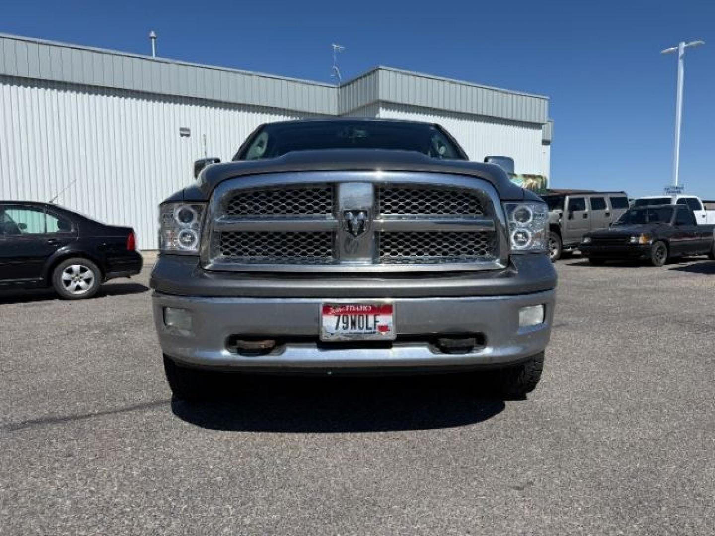2009 GRAY /Dark Slate Dodge Ram 1500 (1D3HV13T79S) with an HEMI 57L V-8 variable valve control engine, Automatic transmission, located at 1175 N Woodruff Ave, Idaho Falls, ID, 83401, 43.506901, -111.999657 - At Timberline Auto, finding a great deal on your next vehicle is always easy! Our experienced sales staff goal is to help find you the right vehicle at the right price! Our knowledgeable finance department has options for almost any credit score. We offer extended service contract options to prot - Photo#29