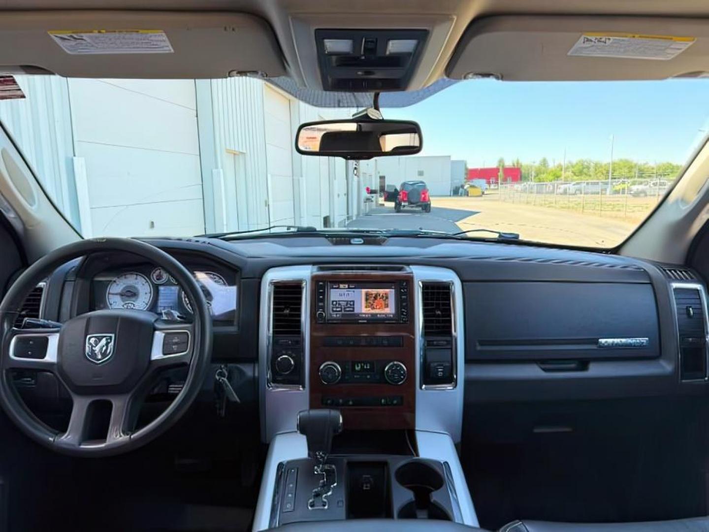 2009 GRAY /Dark Slate Dodge Ram 1500 (1D3HV13T79S) with an HEMI 57L V-8 variable valve control engine, Automatic transmission, located at 1175 N Woodruff Ave, Idaho Falls, ID, 83401, 43.506901, -111.999657 - At Timberline Auto, finding a great deal on your next vehicle is always easy! Our experienced sales staff goal is to help find you the right vehicle at the right price! Our knowledgeable finance department has options for almost any credit score. We offer extended service contract options to prot - Photo#19