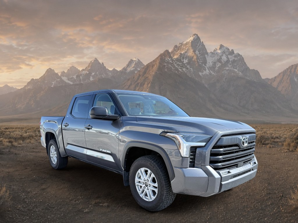 2022 Magnetic Gray Metallic /Black Toyota Tundra SR5 (5TFLA5DB5NX) with an V6, 3.5L (3445 cc) engine, 10-speed automatic transmission, located at 1175 N Woodruff Ave, Idaho Falls, ID, 83401, 43.506901, -111.999657 - <b>Vehicle Details</b><br>Take command of the road in this 2022 Toyota Tundra SR5, a rugged and refined full-size pickup now available in Idaho Falls, ID. With just 47,166 miles, this Toyota Tundra delivers the strong capability, modern comfort, and proven Toyota durability drivers want in a dependa- Photo#6