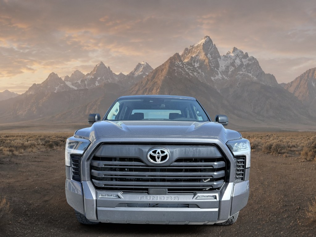 2022 Magnetic Gray Metallic /Black Toyota Tundra SR5 (5TFLA5DB5NX) with an V6, 3.5L (3445 cc) engine, 10-speed automatic transmission, located at 1175 N Woodruff Ave, Idaho Falls, ID, 83401, 43.506901, -111.999657 - <b>Vehicle Details</b><br>Take command of the road in this 2022 Toyota Tundra SR5, a rugged and refined full-size pickup now available in Idaho Falls, ID. With just 47,166 miles, this Toyota Tundra delivers the strong capability, modern comfort, and proven Toyota durability drivers want in a dependa- Photo#7
