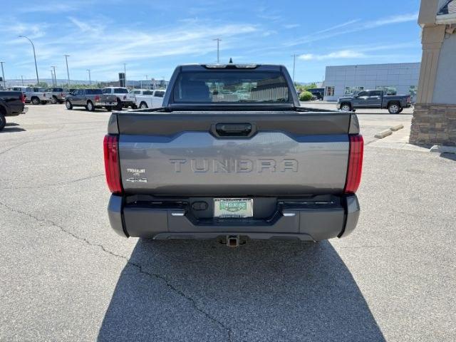 2022 GRAY /Black Toyota Tundra SR5 (5TFLA5DB5NX) with an I-FORCE 3.4L V-6 port/direct injection engine, AUTOMATIC transmission, located at 1235 N Woodruff Ave., Idaho Falls, 83401, (208) 523-1053, 43.507172, -112.000488 - At Timberline Auto, finding a great deal on your next vehicle is always easy! Our experienced sales staff goal is to help find you the right vehicle at the right price! Our knowledgeable finance department has options for almost any credit score. We offer extended service contract options to prot- Photo#31