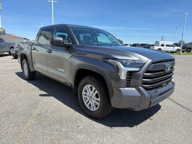 2022 GRAY /Black Toyota Tundra SR5 (5TFLA5DB5NX) with an I-FORCE 3.4L V-6 port/direct injection engine, AUTOMATIC transmission, located at 1235 N Woodruff Ave., Idaho Falls, 83401, (208) 523-1053, 43.507172, -112.000488 - At Timberline Auto, finding a great deal on your next vehicle is always easy! Our experienced sales staff goal is to help find you the right vehicle at the right price! Our knowledgeable finance department has options for almost any credit score. We offer extended service contract options to prot- Photo#36