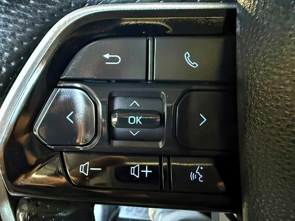 2022 GRAY /Black Toyota Tundra SR5 (5TFLA5DB5NX) with an I-FORCE 3.4L V-6 port/direct injection engine, AUTOMATIC transmission, located at 1235 N Woodruff Ave., Idaho Falls, 83401, (208) 523-1053, 43.507172, -112.000488 - At Timberline Auto, finding a great deal on your next vehicle is always easy! Our experienced sales staff goal is to help find you the right vehicle at the right price! Our knowledgeable finance department has options for almost any credit score. We offer extended service contract options to prot- Photo#21