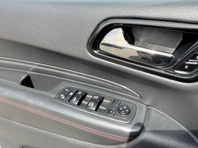 2025 BLUE /Black Dodge Durango (1C4SDJCT9SC) with an HEMI 57L V-8 variable valve control engine, Automatic transmission, located at 1175 N Woodruff Ave, Idaho Falls, ID, 83401, 43.506901, -111.999657 - At Timberline Auto, finding a great deal on your next vehicle is always easy! Our experienced sales staff goal is to help find you the right vehicle at the right price! Our knowledgeable finance department has options for almost any credit score. We offer extended service contract options to prot- Photo#60