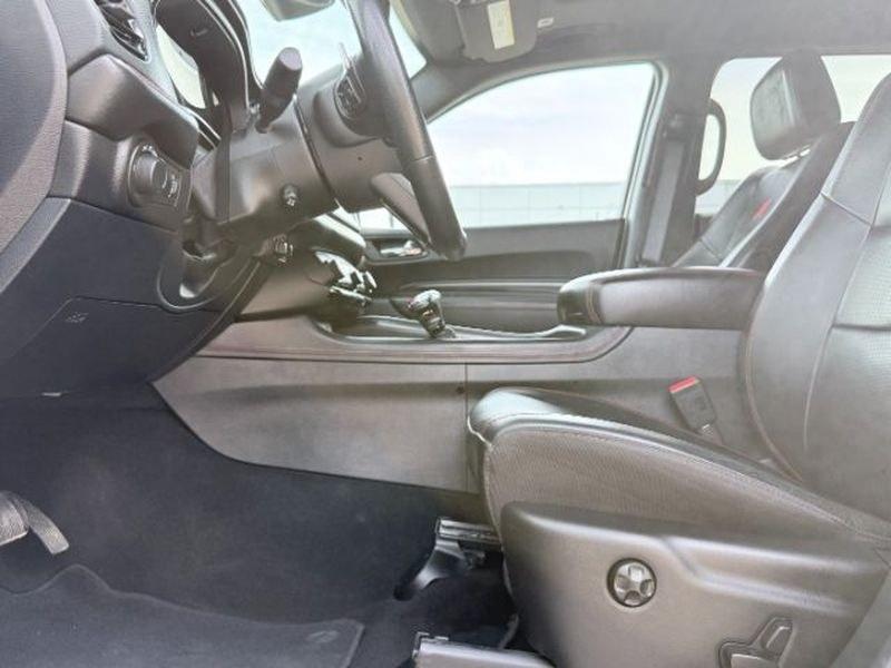 2025 MOPAR Dual Stripes- Bright Blue /Black Dodge Durango R/T (1C4SDJCT9SC) with an V8, 5.7L engine, 8-speed automatic transmission, located at 1175 N Woodruff Ave, Idaho Falls, ID, 83401, 43.506901, -111.999657 - <b>Vehicle Details</b><br>Experience the commanding presence and premium comfort of this pre-owned 2025 Dodge Durango R/T, now available in Idaho Falls, ID. With just 23,923 miles, this low-mileage SUV delivers the bold performance and versatile capability drivers want in a powerful family hauler or- Photo#14