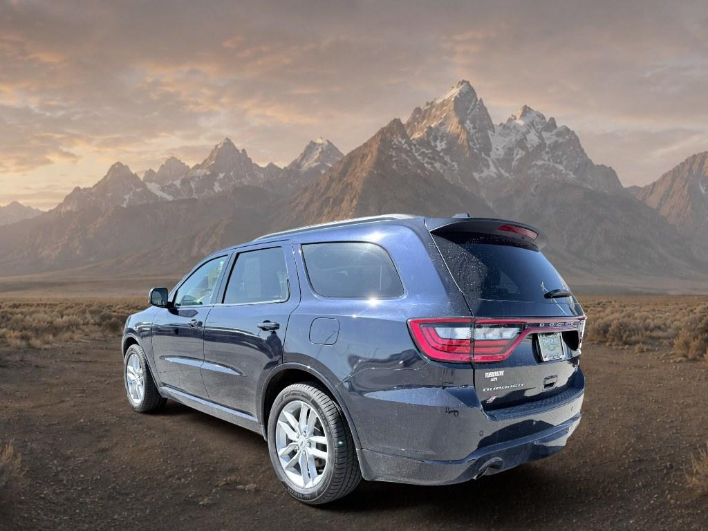 2025 MOPAR Dual Stripes- Bright Blue /Black Dodge Durango R/T (1C4SDJCT9SC) with an V8, 5.7L engine, 8-speed automatic transmission, located at 1175 N Woodruff Ave, Idaho Falls, ID, 83401, 43.506901, -111.999657 - <b>Vehicle Details</b><br>Experience the commanding presence and premium comfort of this pre-owned 2025 Dodge Durango R/T, now available in Idaho Falls, ID. With just 23,923 miles, this low-mileage SUV delivers the bold performance and versatile capability drivers want in a powerful family hauler or- Photo#2
