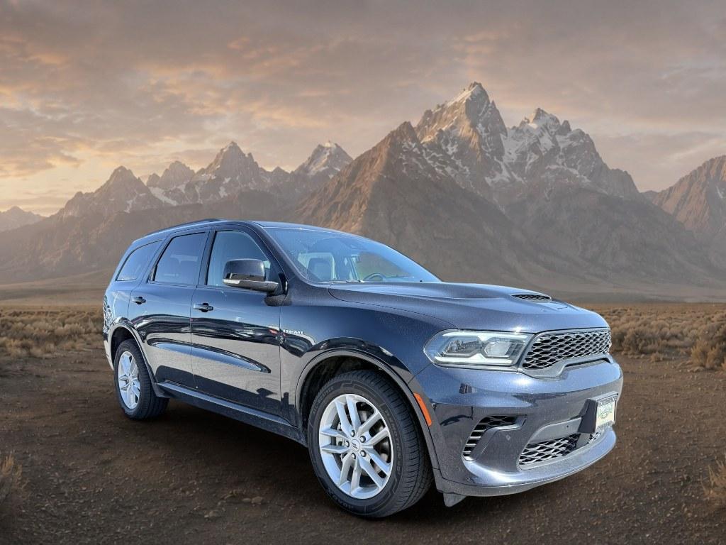 2025 MOPAR Dual Stripes- Bright Blue /Black Dodge Durango R/T (1C4SDJCT9SC) with an V8, 5.7L engine, 8-speed automatic transmission, located at 1175 N Woodruff Ave, Idaho Falls, ID, 83401, 43.506901, -111.999657 - <b>Vehicle Details</b><br>Experience the commanding presence and premium comfort of this pre-owned 2025 Dodge Durango R/T, now available in Idaho Falls, ID. With just 23,923 miles, this low-mileage SUV delivers the bold performance and versatile capability drivers want in a powerful family hauler or- Photo#6
