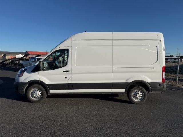 2025 WHITE /VINYL Ford Transit-250 Cargo Van PTV (1FTBR2X85SK) with an 3.5L V6 engine, AUTOMATIC transmission, located at 1235 N Woodruff Ave., Idaho Falls, 83401, (208) 523-1053, 43.507172, -112.000488 - At Timberline Auto, finding a great deal on your next vehicle is always easy! Our experienced sales staff goal is to help find you the right vehicle at the right price! Our knowledgeable finance department has options for almost any credit score. We offer extended service contract options to prot - Photo#1