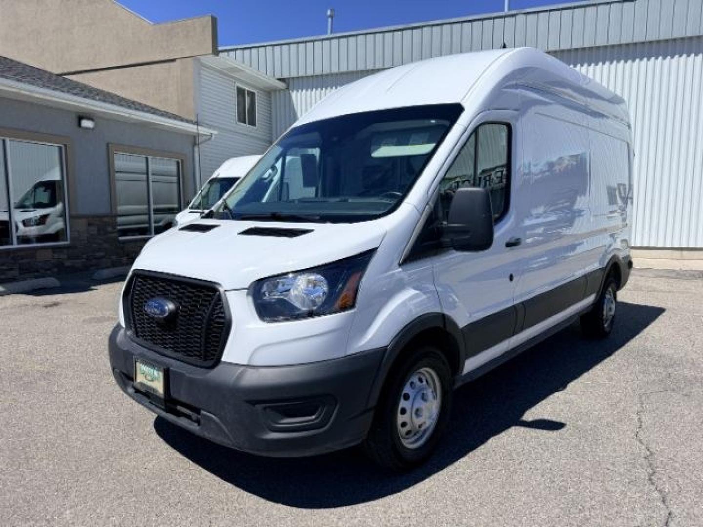 2025 WHITE /VINYL Ford Transit-250 Cargo Van (1FTBR2X85SK) with an 35L V6 engine, Automatic transmission, located at 1175 N Woodruff Ave, Idaho Falls, ID, 83401, 43.506901, -111.999657 - At Timberline Auto, finding a great deal on your next vehicle is always easy! Our experienced sales staff goal is to help find you the right vehicle at the right price! Our knowledgeable finance department has options for almost any credit score. We offer extended service contract options to prot- Photo#26