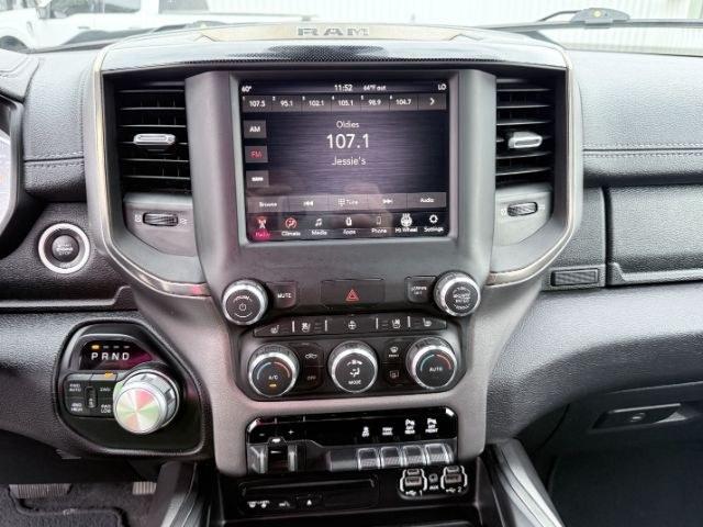 2019 WHITE /Black Ram 1500 (1C6SRFTT9KN) with an HEMI 57L V-8 variable valve control engine, Automatic transmission, located at 1175 N Woodruff Ave, Idaho Falls, ID, 83401, 43.506901, -111.999657 - At Timberline Auto, finding a great deal on your next vehicle is always easy! Our experienced sales staff goal is to help find you the right vehicle at the right price! Our knowledgeable finance department has options for almost any credit score. We offer extended service contract options to prot- Photo#44