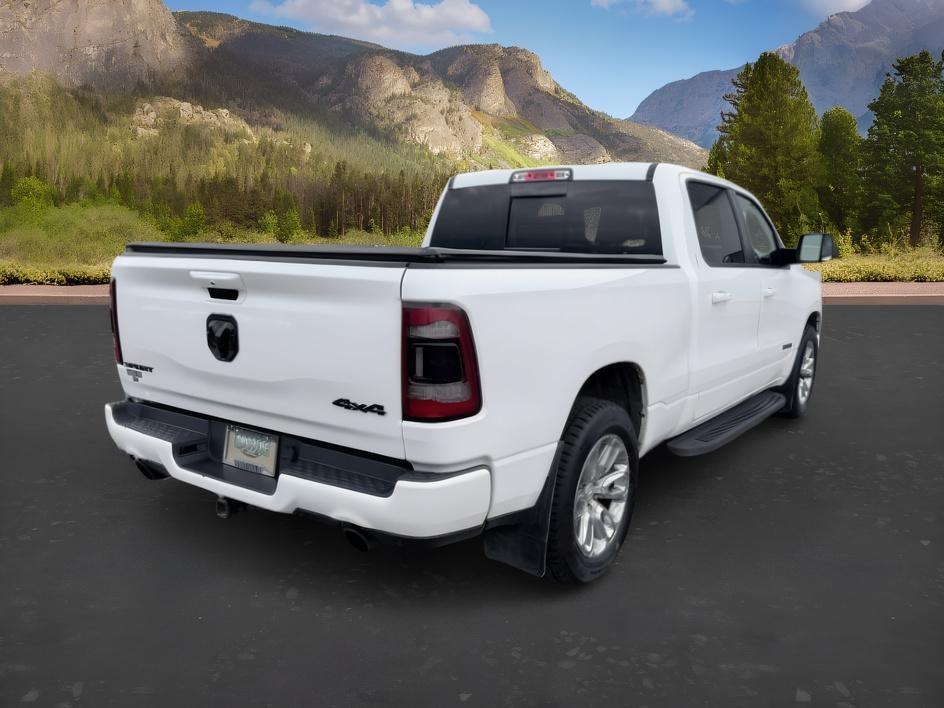 2019 WHITE /Black Ram 1500 (1C6SRFTT9KN) with an HEMI 57L V-8 variable valve control engine, Automatic transmission, located at 1175 N Woodruff Ave, Idaho Falls, ID, 83401, 43.506901, -111.999657 - At Timberline Auto, finding a great deal on your next vehicle is always easy! Our experienced sales staff goal is to help find you the right vehicle at the right price! Our knowledgeable finance department has options for almost any credit score. We offer extended service contract options to prot- Photo#5