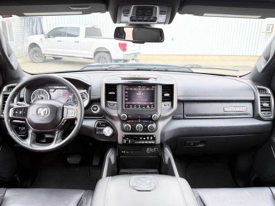 2019 WHITE /Black Ram 1500 (1C6SRFTT9KN) with an HEMI 57L V-8 variable valve control engine, Automatic transmission, located at 1175 N Woodruff Ave, Idaho Falls, ID, 83401, 43.506901, -111.999657 - At Timberline Auto, finding a great deal on your next vehicle is always easy! Our experienced sales staff goal is to help find you the right vehicle at the right price! Our knowledgeable finance department has options for almost any credit score. We offer extended service contract options to prot- Photo#25