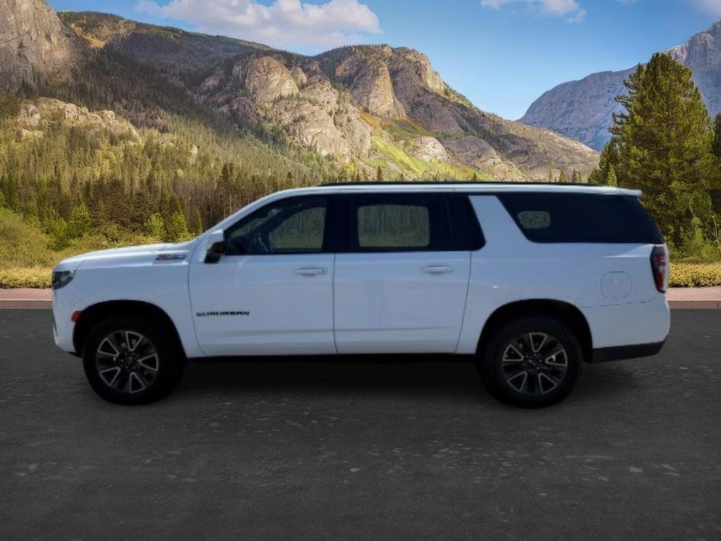 2022 Chevrolet Suburban 4WD 1500 Z71's photo