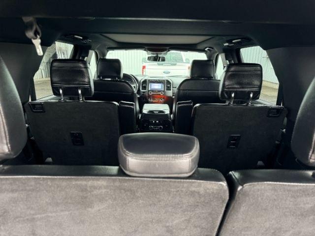 2019 GREEN /Ebony Ford Expedition Limited (1FMJU2AT9KE) with an EcoBoost 3.5L V-6 gasoline direct injection engine, AUTOMATIC transmission, located at 1235 N Woodruff Ave., Idaho Falls, 83401, (208) 523-1053, 43.507172, -112.000488 - At Timberline Auto, finding a great deal on your next vehicle is always easy! Our experienced sales staff goal is to help find you the right vehicle at the right price! Our knowledgeable finance department has options for almost any credit score. We offer extended service contract options to prot- Photo#39