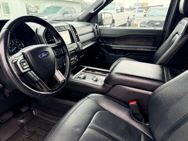 2019 GREEN /Ebony Ford Expedition Limited (1FMJU2AT9KE) with an EcoBoost 3.5L V-6 gasoline direct injection engine, AUTOMATIC transmission, located at 1235 N Woodruff Ave., Idaho Falls, 83401, (208) 523-1053, 43.507172, -112.000488 - At Timberline Auto, finding a great deal on your next vehicle is always easy! Our experienced sales staff goal is to help find you the right vehicle at the right price! Our knowledgeable finance department has options for almost any credit score. We offer extended service contract options to prot- Photo#49