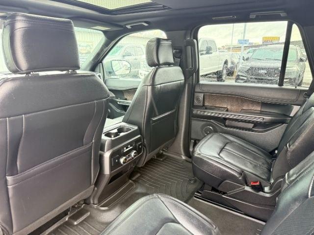 2019 GREEN /Ebony Ford Expedition Limited (1FMJU2AT9KE) with an EcoBoost 3.5L V-6 gasoline direct injection engine, AUTOMATIC transmission, located at 1235 N Woodruff Ave., Idaho Falls, 83401, (208) 523-1053, 43.507172, -112.000488 - At Timberline Auto, finding a great deal on your next vehicle is always easy! Our experienced sales staff goal is to help find you the right vehicle at the right price! Our knowledgeable finance department has options for almost any credit score. We offer extended service contract options to prot- Photo#62
