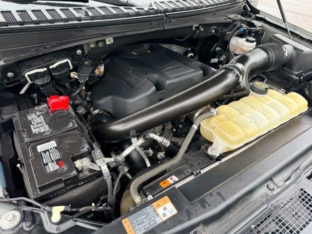 2019 GREEN /Ebony Ford Expedition Limited (1FMJU2AT9KE) with an EcoBoost 3.5L V-6 gasoline direct injection engine, AUTOMATIC transmission, located at 1235 N Woodruff Ave., Idaho Falls, 83401, (208) 523-1053, 43.507172, -112.000488 - At Timberline Auto, finding a great deal on your next vehicle is always easy! Our experienced sales staff goal is to help find you the right vehicle at the right price! Our knowledgeable finance department has options for almost any credit score. We offer extended service contract options to prot- Photo#63