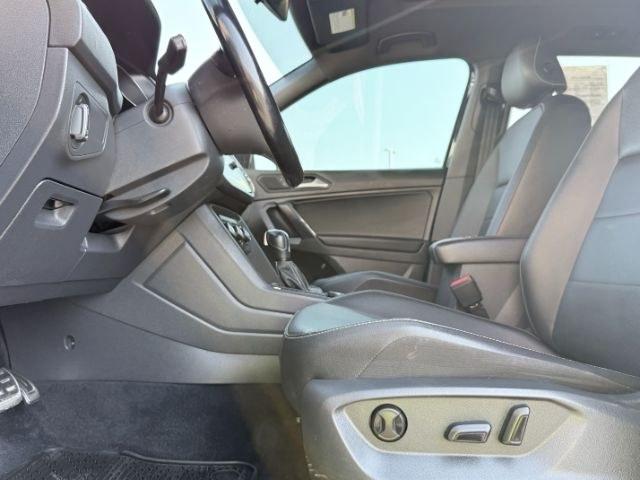 2021 BLACK /LEATHER Volkswagen Tiguan SE R-LINE (3VV2B7AX8MM) with an 2.0 TURBO engine, AUTOMATIC transmission, located at 1235 N Woodruff Ave., Idaho Falls, 83401, (208) 523-1053, 43.507172, -112.000488- Photo#42
