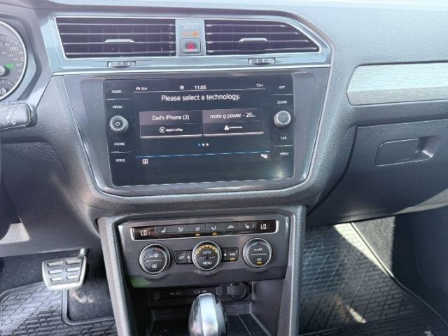 2021 BLACK /LEATHER Volkswagen Tiguan SE R-LINE (3VV2B7AX8MM) with an 2.0 TURBO engine, AUTOMATIC transmission, located at 1235 N Woodruff Ave., Idaho Falls, 83401, (208) 523-1053, 43.507172, -112.000488- Photo#45