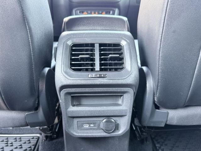2021 BLACK /LEATHER Volkswagen Tiguan SE R-LINE (3VV2B7AX8MM) with an 2.0 TURBO engine, AUTOMATIC transmission, located at 1235 N Woodruff Ave., Idaho Falls, 83401, (208) 523-1053, 43.507172, -112.000488- Photo#55