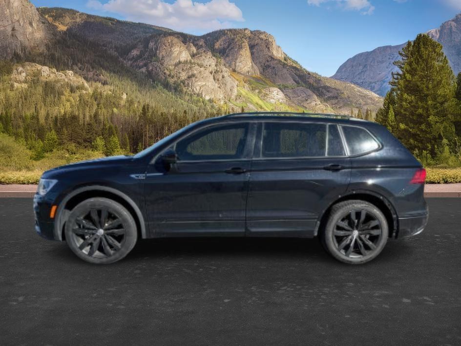 photo of 2021 Volkswagen Tiguan SE R-LINE