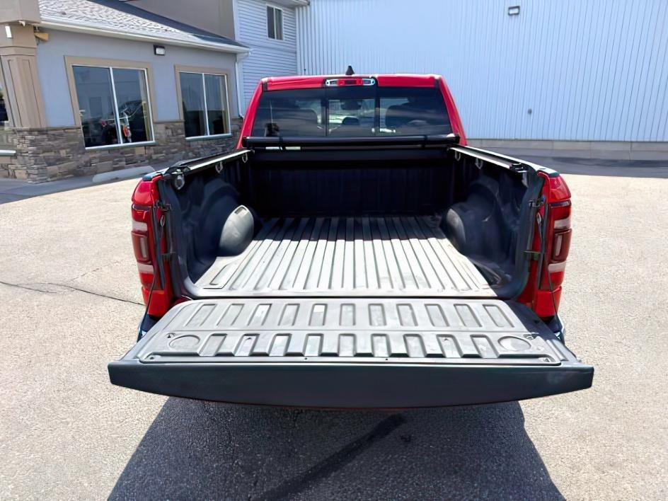 2019 RED /CLOTH Ram 1500 BIGHORN (1C6SRFFT9KN) with an 5.7L V8 eTORQUE engine, AUTOMATIC transmission, located at 1235 N Woodruff Ave., Idaho Falls, 83401, (208) 523-1053, 43.507172, -112.000488 - At Timberline Auto, finding a great deal on your next vehicle is always easy! Our experienced sales staff goal is to help find you the right vehicle at the right price! Our knowledgeable finance department has options for almost any credit score. We offer extended service contract options to prot- Photo#5