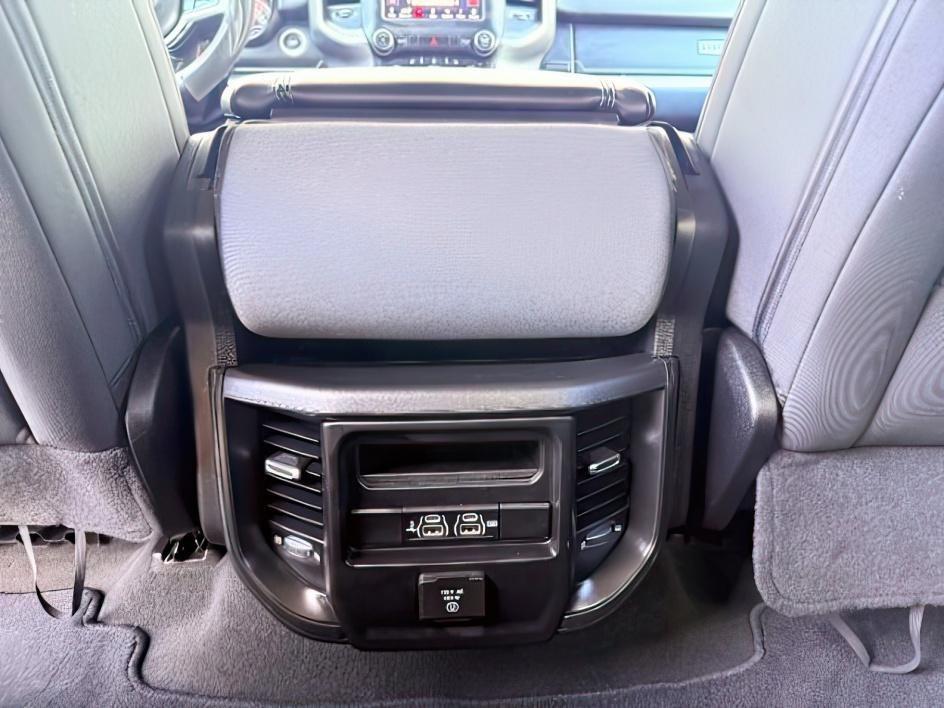 2019 RED /CLOTH Ram 1500 BIGHORN (1C6SRFFT9KN) with an 5.7L V8 eTORQUE engine, AUTOMATIC transmission, located at 1235 N Woodruff Ave., Idaho Falls, 83401, (208) 523-1053, 43.507172, -112.000488 - At Timberline Auto, finding a great deal on your next vehicle is always easy! Our experienced sales staff goal is to help find you the right vehicle at the right price! Our knowledgeable finance department has options for almost any credit score. We offer extended service contract options to prot- Photo#27