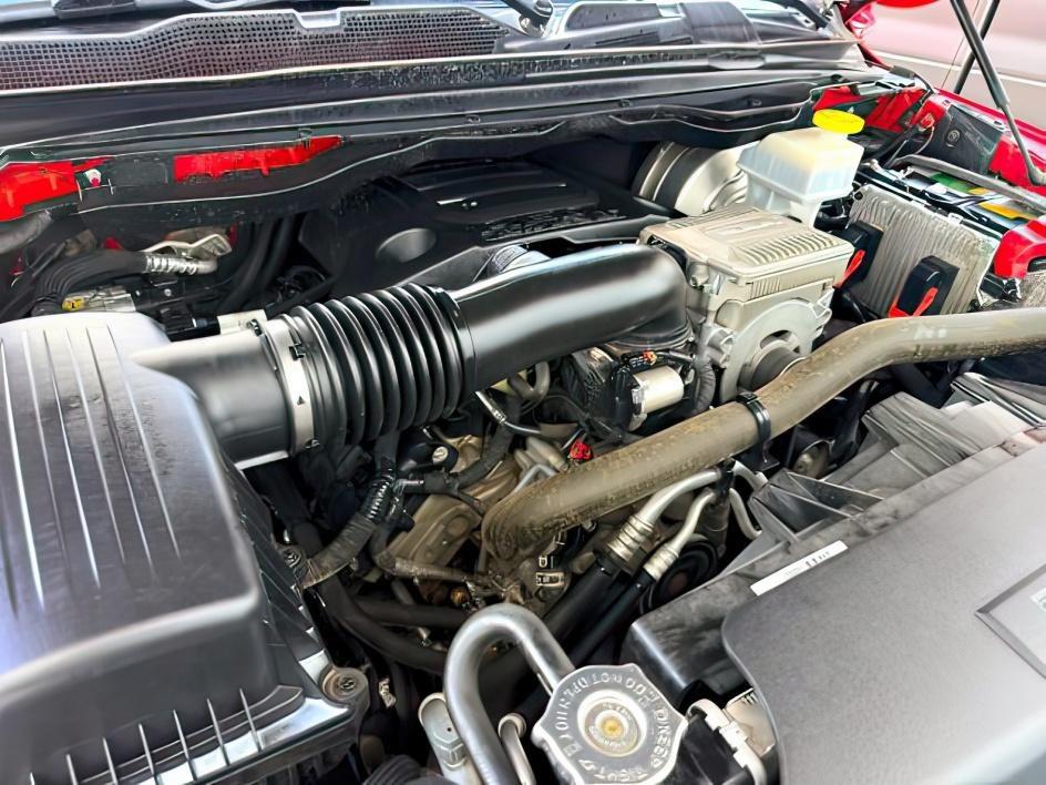 2019 RED /CLOTH Ram 1500 BIGHORN (1C6SRFFT9KN) with an 5.7L V8 eTORQUE engine, AUTOMATIC transmission, located at 1235 N Woodruff Ave., Idaho Falls, 83401, (208) 523-1053, 43.507172, -112.000488 - At Timberline Auto, finding a great deal on your next vehicle is always easy! Our experienced sales staff goal is to help find you the right vehicle at the right price! Our knowledgeable finance department has options for almost any credit score. We offer extended service contract options to prot- Photo#29