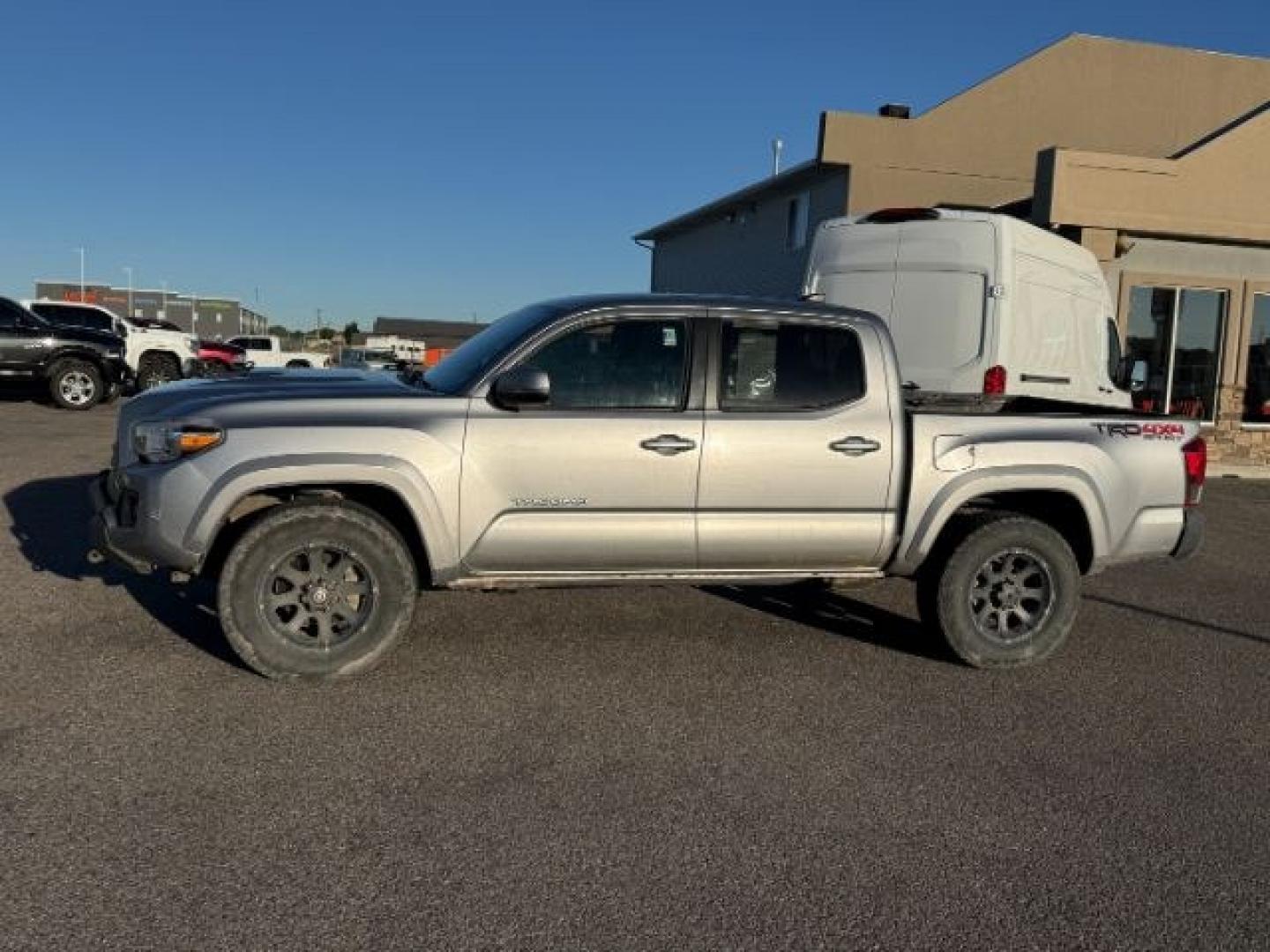 2018 SILVER /Black Toyota Tacoma (5TFCZ5AN7JX) with an 35L V-6 portdirect injection engine, Automatic transmission, located at 1175 N Woodruff Ave, Idaho Falls, ID, 83401, 43.506901, -111.999657 - At Timberline Auto, finding a great deal on your next vehicle is always easy! Our experienced sales staff goal is to help find you the right vehicle at the right price! Our knowledgeable finance department has options for almost any credit score. We offer extended service contract options to prot- Photo#0