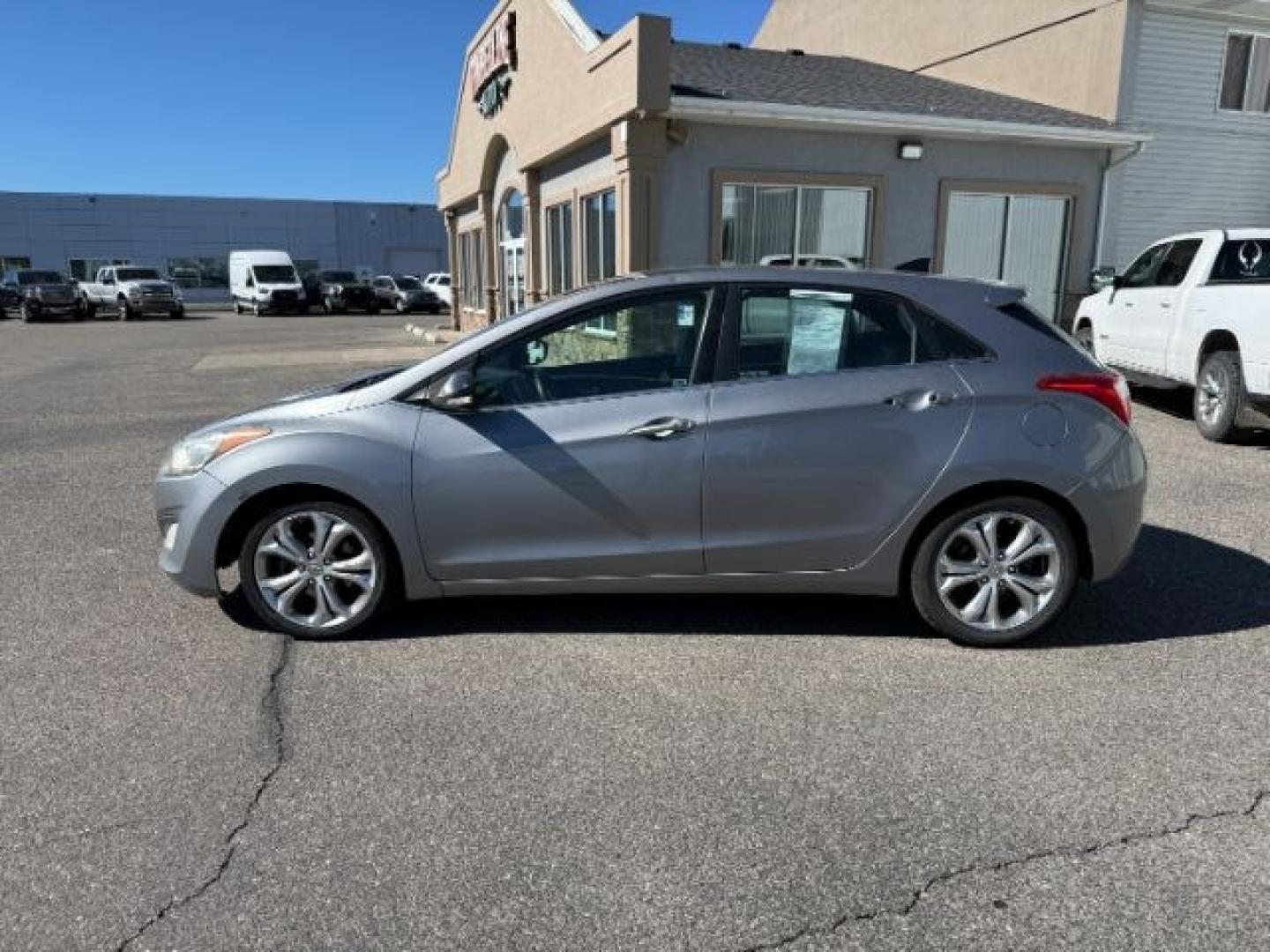 2013 SILVER /CLOTH Hyundai Elantra GT (KMHD35LE6DU) with an 18L I-4 DOHC engine, Manual transmission, located at 1175 N Woodruff Ave, Idaho Falls, ID, 83401, 43.506901, -111.999657- Photo#9