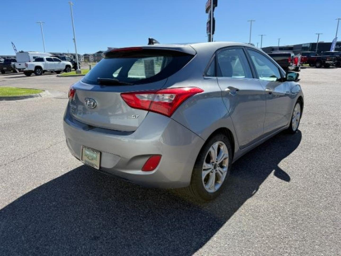 2013 SILVER /CLOTH Hyundai Elantra GT (KMHD35LE6DU) with an 18L I-4 DOHC engine, Manual transmission, located at 1175 N Woodruff Ave, Idaho Falls, ID, 83401, 43.506901, -111.999657- Photo#12