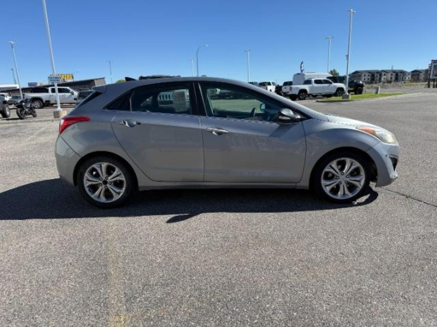 2013 SILVER /CLOTH Hyundai Elantra GT (KMHD35LE6DU) with an 18L I-4 DOHC engine, Manual transmission, located at 1175 N Woodruff Ave, Idaho Falls, ID, 83401, 43.506901, -111.999657- Photo#13