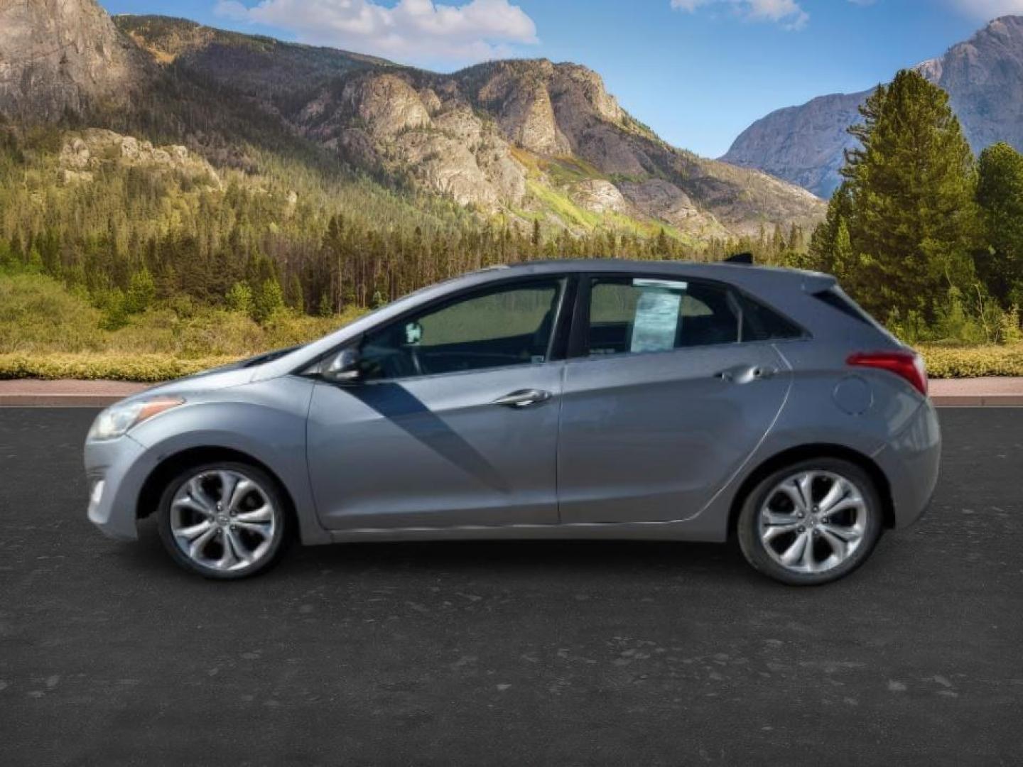 2013 SILVER /CLOTH Hyundai Elantra GT (KMHD35LE6DU) with an 18L I-4 DOHC engine, Manual transmission, located at 1175 N Woodruff Ave, Idaho Falls, ID, 83401, 43.506901, -111.999657- Photo#1