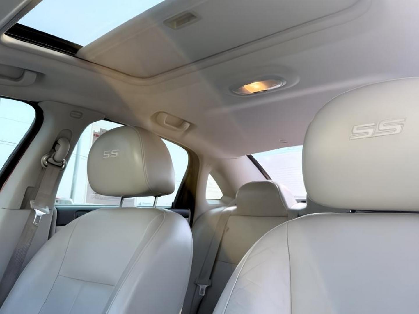 2009 RED /Ebony Leather Interior Chevrolet Impala (2G1WD57C991) with an 53L V8 OHV 16V engine, Automatic transmission, located at 1175 N Woodruff Ave, Idaho Falls, ID, 83401, 43.506901, -111.999657 - At Timberline Auto, finding a great deal on your next vehicle is always easy! Our experienced sales staff goal is to help find you the right vehicle at the right price! Our knowledgeable finance department has options for almost any credit score. We offer extended service contract options to prot- Photo#18
