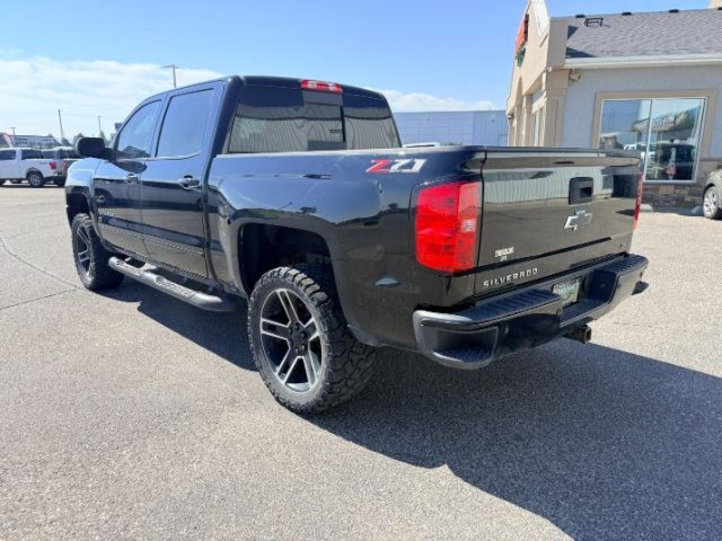2018 Black /Jet Black Chevrolet Silverado 1500 (3GCUKREC5JG) with an 53L V8 VORTEC engine, Automatic transmission, located at 1175 N Woodruff Ave, Idaho Falls, ID, 83401, 43.506901, -111.999657 - At Timberline Auto, finding a great deal on your next vehicle is always easy! Our experienced sales staff goal is to help find you the right vehicle at the right price! Our knowledgeable finance department has options for almost any credit score. We offer extended service contract options to prot- Photo#30