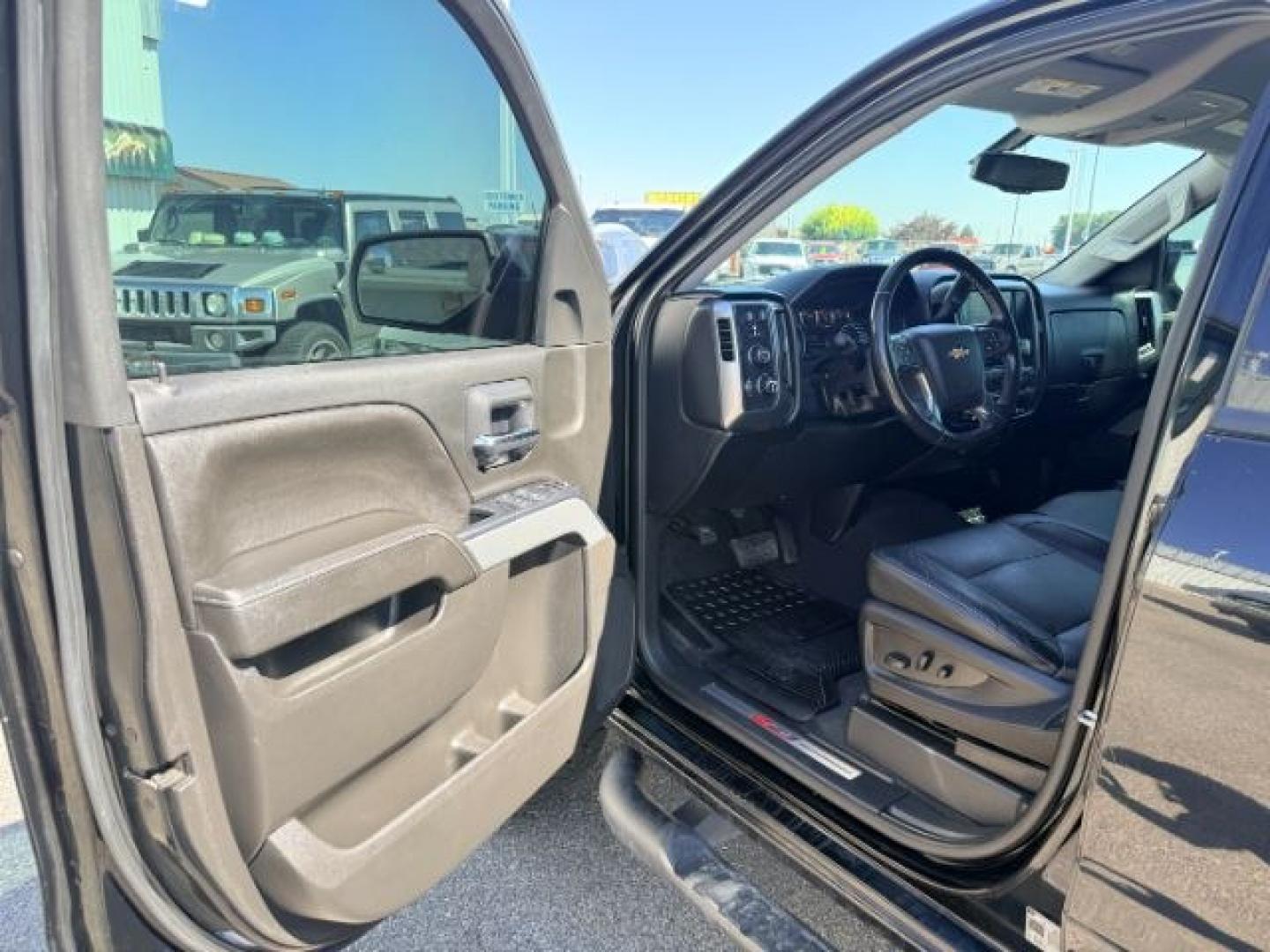 2018 Black /Jet Black Chevrolet Silverado 1500 (3GCUKREC5JG) with an 53L V8 VORTEC engine, Automatic transmission, located at 1175 N Woodruff Ave, Idaho Falls, ID, 83401, 43.506901, -111.999657 - At Timberline Auto, finding a great deal on your next vehicle is always easy! Our experienced sales staff goal is to help find you the right vehicle at the right price! Our knowledgeable finance department has options for almost any credit score. We offer extended service contract options to prot- Photo#40