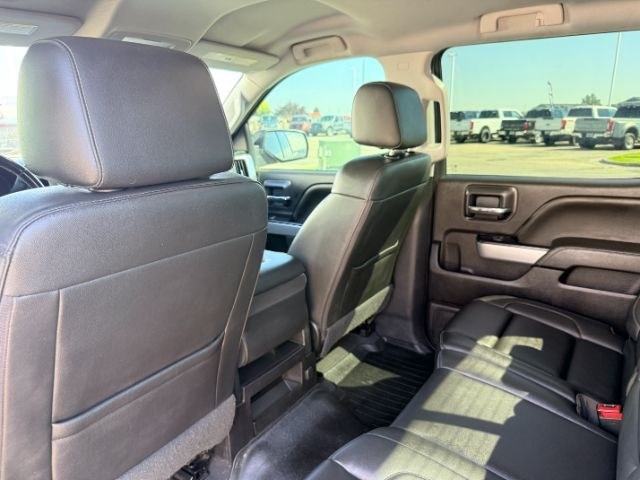 2018 Black /Jet Black Chevrolet Silverado 1500 (3GCUKREC5JG) with an 53L V8 VORTEC engine, Automatic transmission, located at 1175 N Woodruff Ave, Idaho Falls, ID, 83401, 43.506901, -111.999657 - At Timberline Auto, finding a great deal on your next vehicle is always easy! Our experienced sales staff goal is to help find you the right vehicle at the right price! Our knowledgeable finance department has options for almost any credit score. We offer extended service contract options to protect- Photo#54