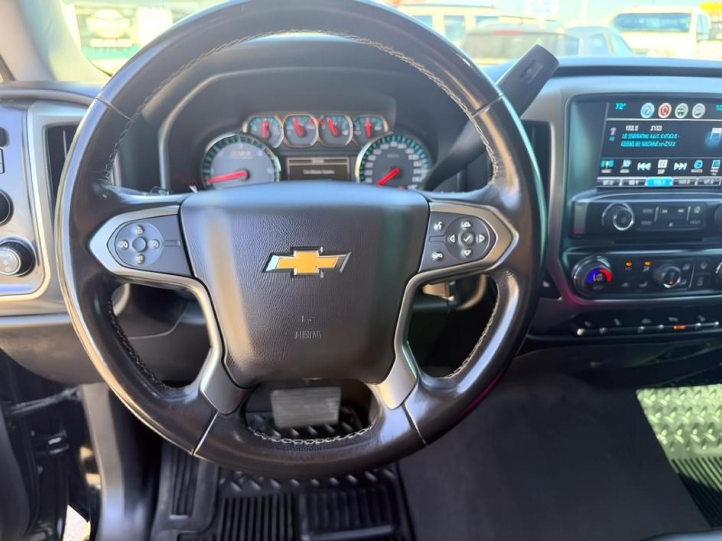 2018 Black /Jet Black Chevrolet Silverado 1500 (3GCUKREC5JG) with an 53L V8 VORTEC engine, Automatic transmission, located at 1175 N Woodruff Ave, Idaho Falls, ID, 83401, 43.506901, -111.999657 - At Timberline Auto, finding a great deal on your next vehicle is always easy! Our experienced sales staff goal is to help find you the right vehicle at the right price! Our knowledgeable finance department has options for almost any credit score. We offer extended service contract options to prot- Photo#15